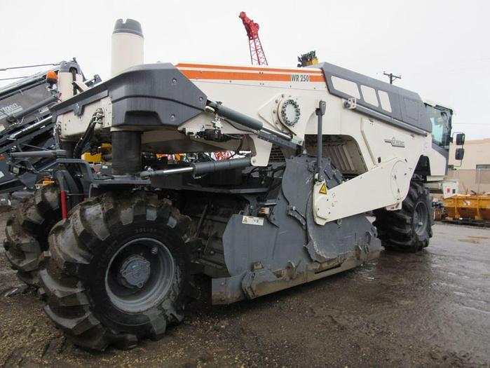 Used 2014 WIRTGEN 250 - ASPHALT/PAVING