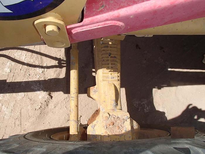 Used CATERPILLAR 416D - SKIP LOADERS