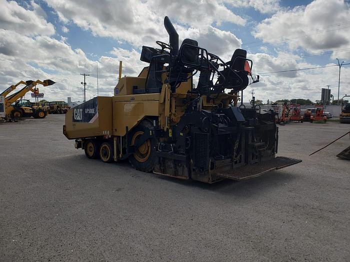 Used 2012 CATERPILLAR AP500E - PAVING EQUIPMENT