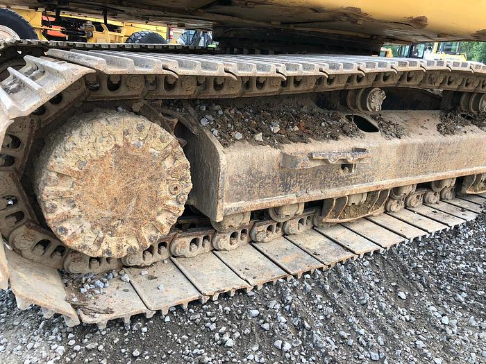 Used 2011 CATERPILLAR 320D - EXCAVATORS