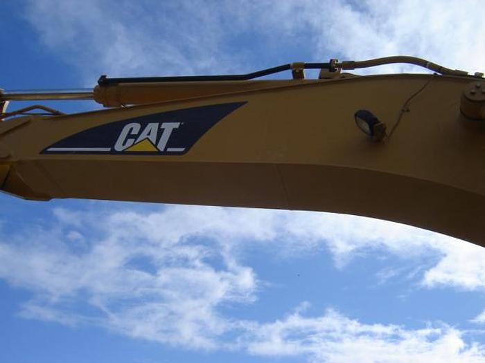Used 2006 CATERPILLAR 330DL - EXCAVATORS