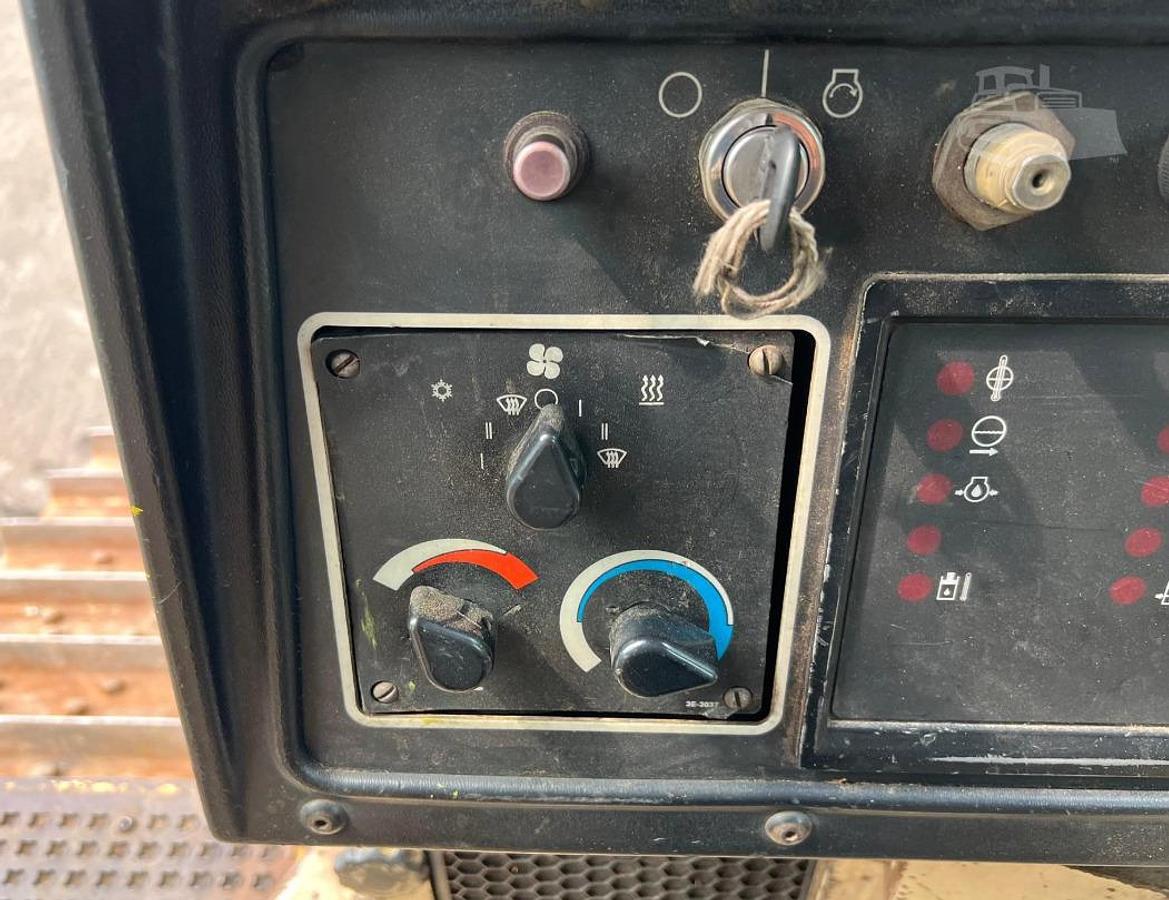 Used 2000 CATERPILLAR D8R