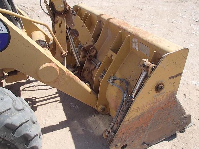 Used CATERPILLAR 416D - SKIP LOADERS