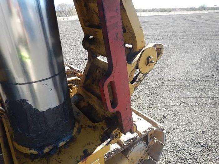 Used 2011 CATERPILLAR PM201(COLD PLANER) - PAVING EQUIPMENT