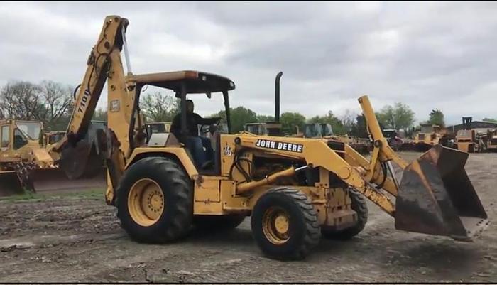 Used 1996 JOHN DEERE 710D - BACKHOES