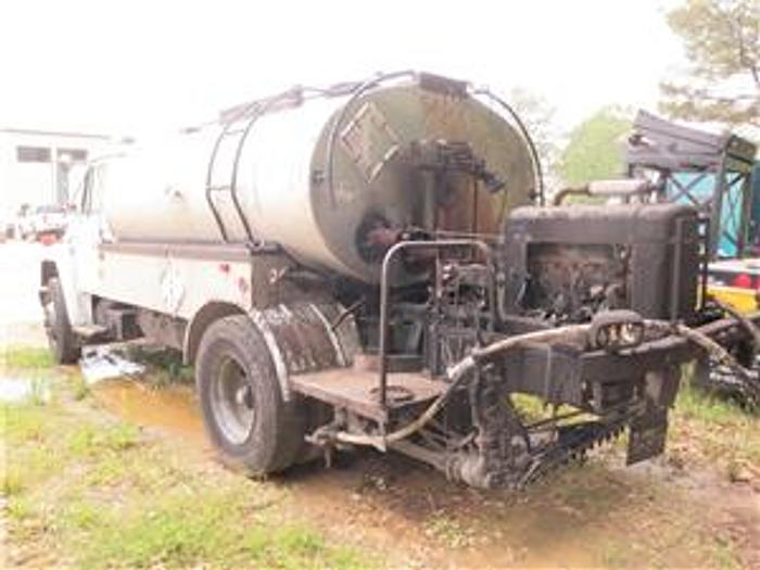Used 1986 INTERNATIONAL S1900 - WATER TANK & WATER TRUCK