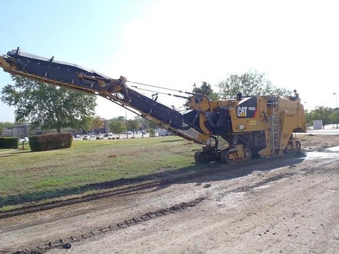 Used 2008 CATERPILLAR PM201(COLD PLANER) - PAVING EQUIPMENT