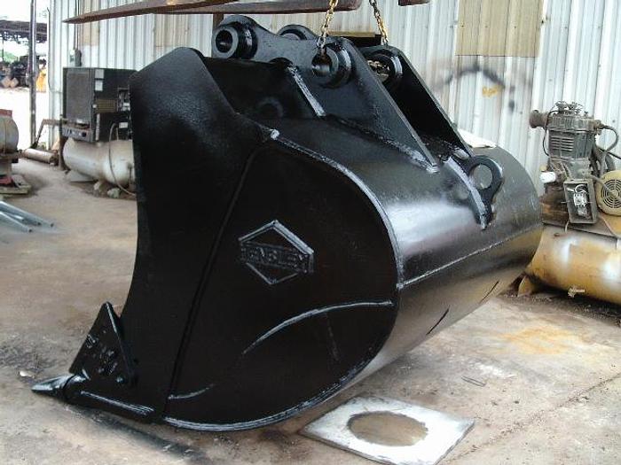 2016 HENSLEY 72 INCH 4.15 YDS - BUCKET