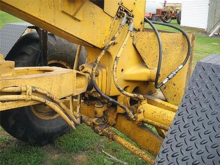 Used CATERPILLAR 12F - MOTOR GRADERS