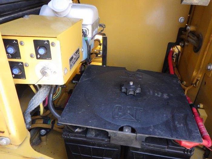 Used 2012 CATERPILLAR 320D - EXCAVATORS