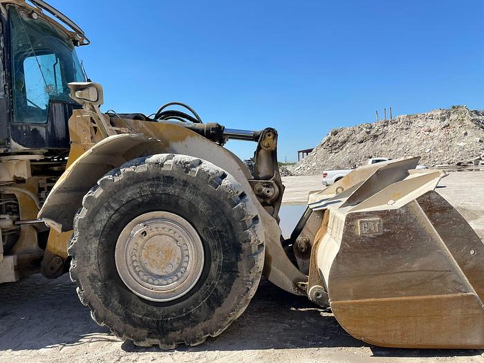 Used 2015 CATERPILLAR 980M - WHEEL LOADERS