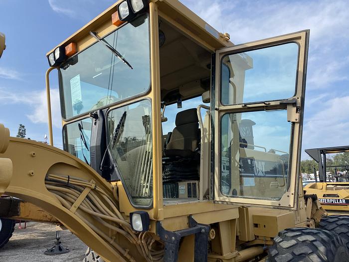 Used 1998 CATERPILLAR 14H - MOTOR GRADERS