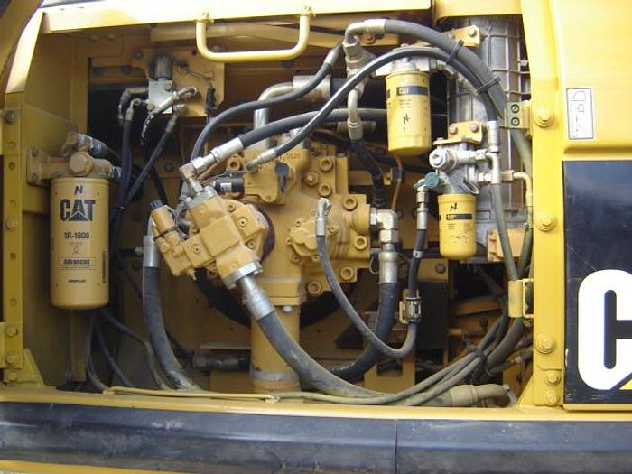 Used 2006 CATERPILLAR 330DL - EXCAVATORS