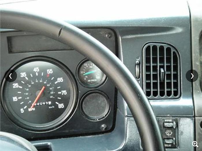 Used 2001 STERLING LT8500 - WATER TANK & WATER TRUCK