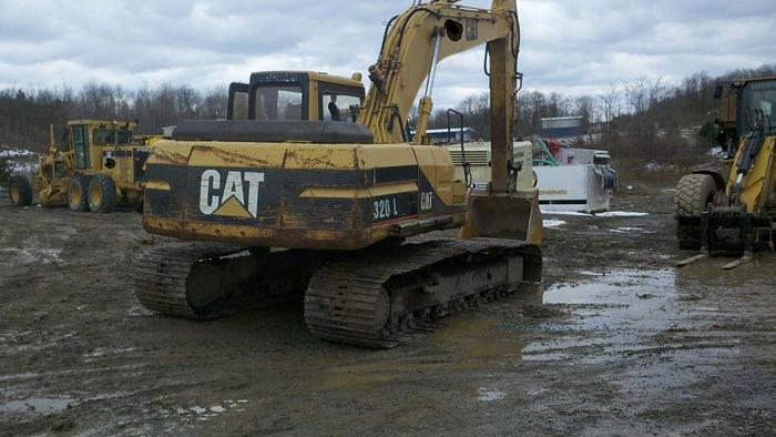 Used 1995 CATERPILLAR 320L - EXCAVATORS