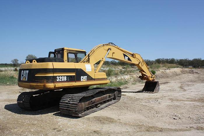 Used 1998 CATERPILLAR 320L - EXCAVATORS