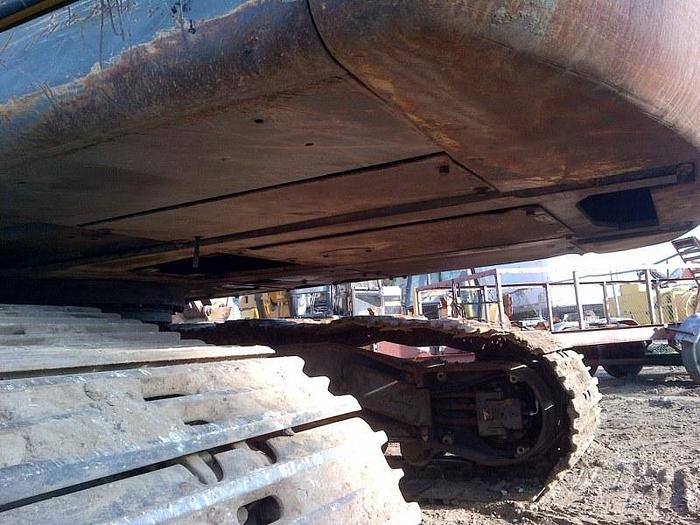 Used 2004 VOLVO EC240 - EXCAVATORS