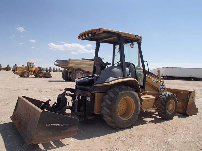 Used CATERPILLAR 416D - SKIP LOADERS