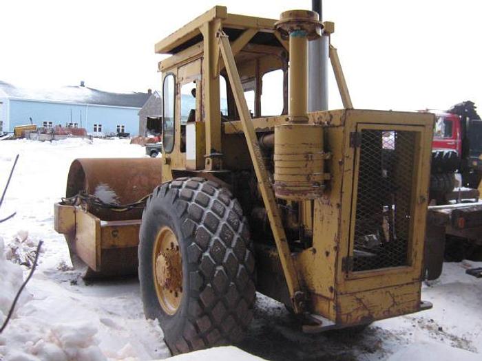 Used BOMAG BW210 - COMPACTORS