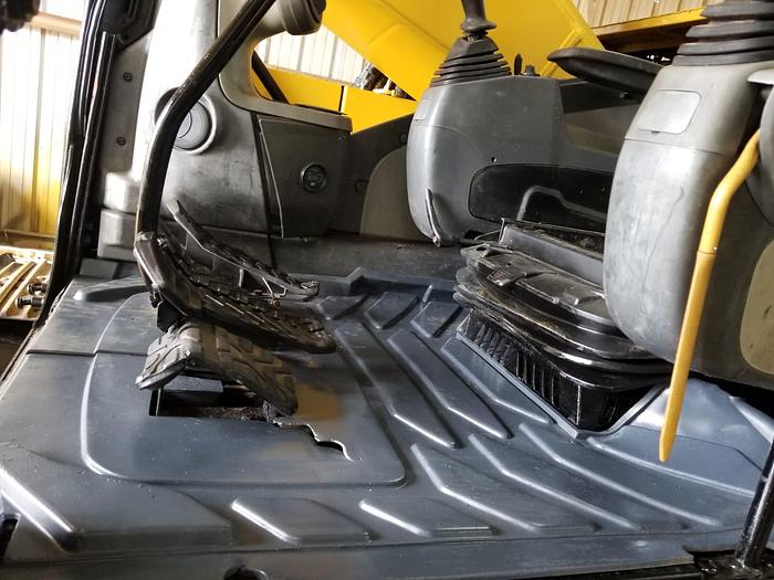 Used 2011 CATERPILLAR 320DL - EXCAVATORS