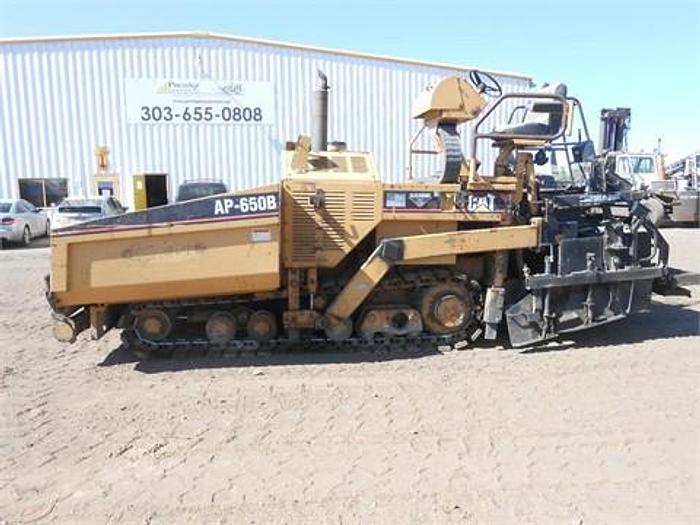 Used 1999 CATERPILLAR AP650B(9DN,PAVER) - PAVING EQUIPMENT