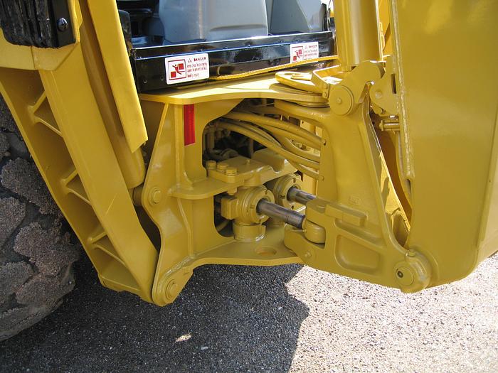 Used 2001 CATERPILLAR 416D - BACKHOES