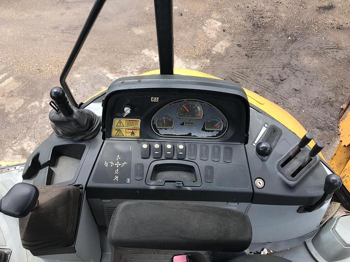 Used 2012 CATERPILLAR 416E - BACKHOES