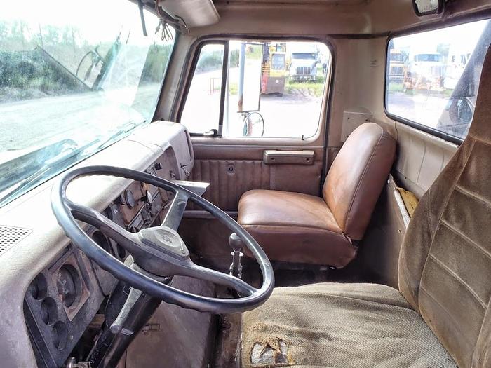 Used 1984 HIAB 105 - KNUCKLEBOOM