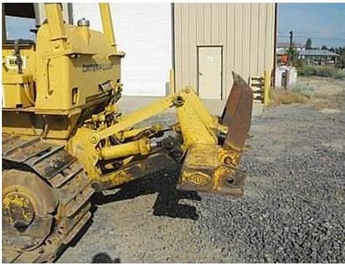 Used CATERPILLAR D6C - CRAWLER TRACTORS
