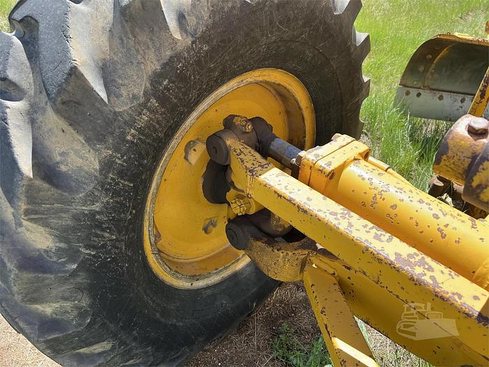 Used CATERPILLAR 12F - MOTOR GRADERS