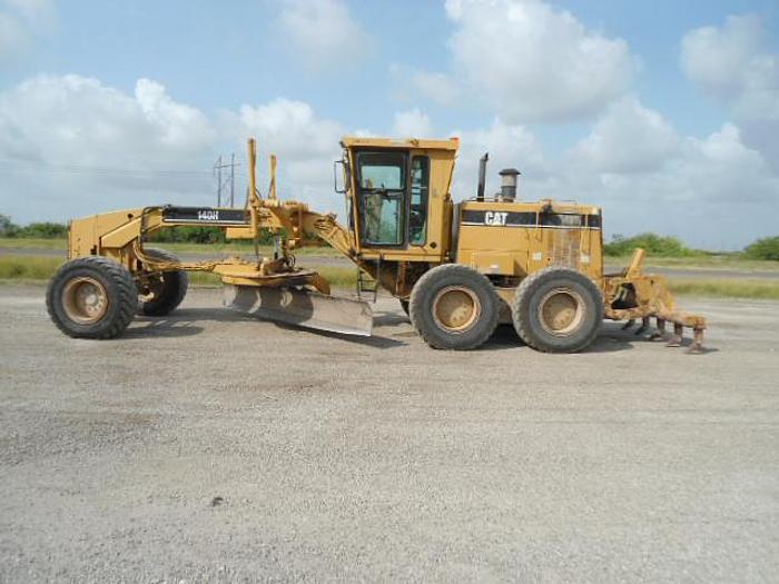 Used 2001 CATERPILLAR 140H - MOTOR GRADERS