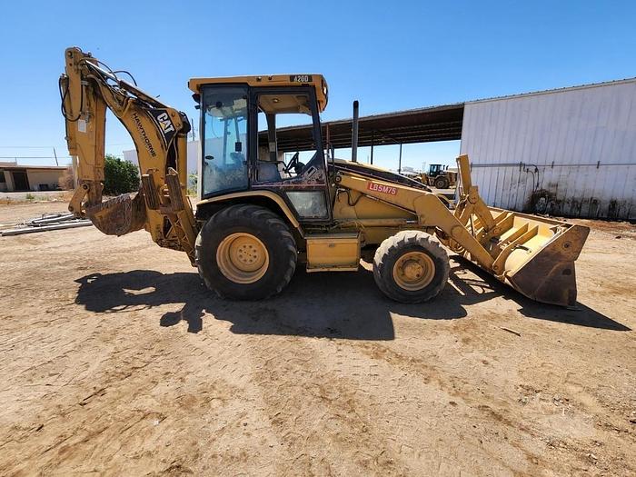 Used 2002 CATERPILLAR 420D - BACKHOES