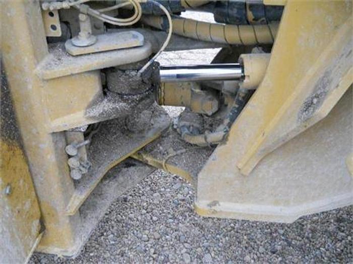 Used 2011 CATERPILLAR 938H - WHEEL LOADERS