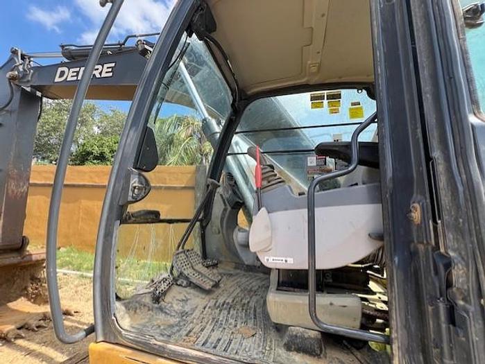 Used 2013 JOHN DEERE 210G - EXCAVATORS