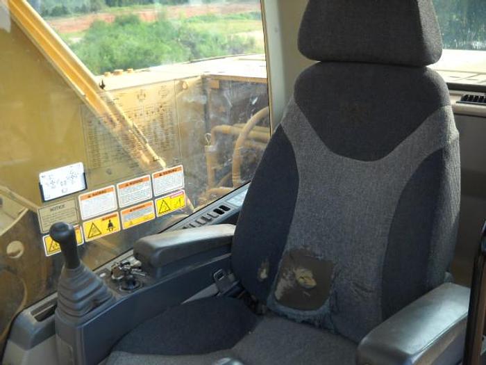 Used 2007 CATERPILLAR 320CL - EXCAVATORS