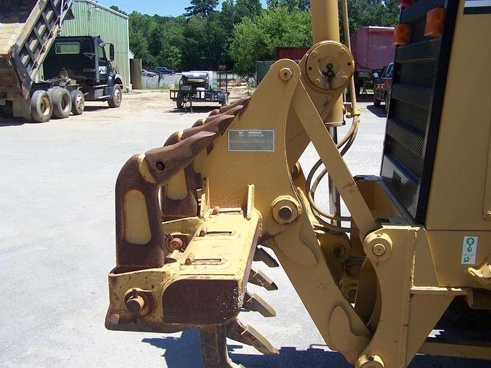 Used 2001 CATERPILLAR 12H - MOTOR GRADERS