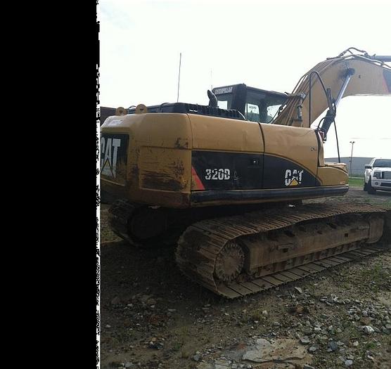 Used 2007 CATERPILLAR 320DL - EXCAVATORS