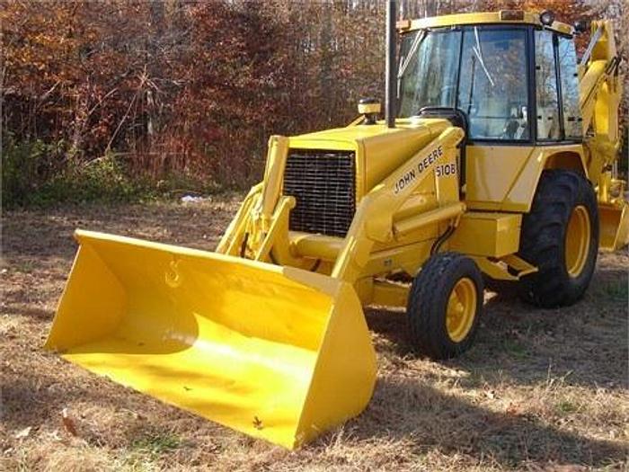 Used 1983 JOHN DEERE 510B - BACKHOES
