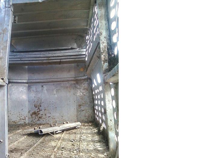 Used 1998 MERRITT 48 FT BY 102 INCH - LIVESTOCK