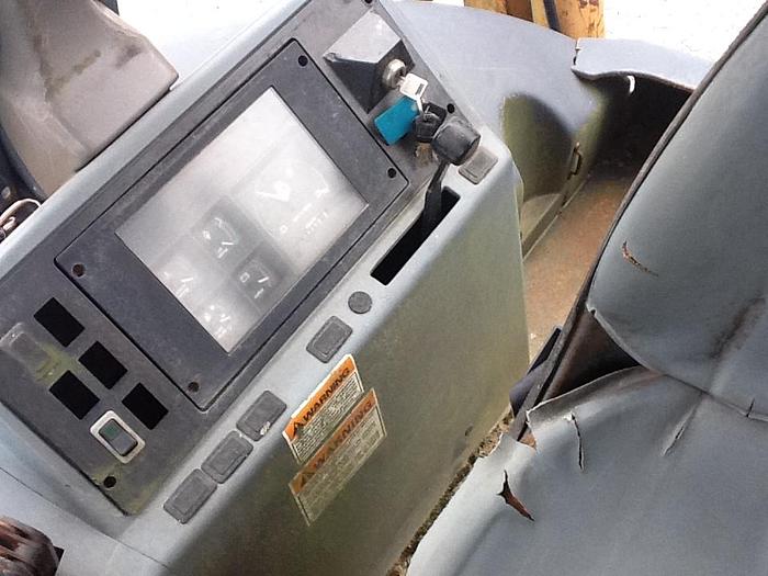 Used 2000 CASE 580L - BACKHOES