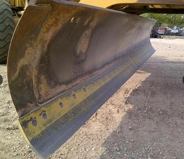 Used 1997 CATERPILLAR 140H - MOTOR GRADERS