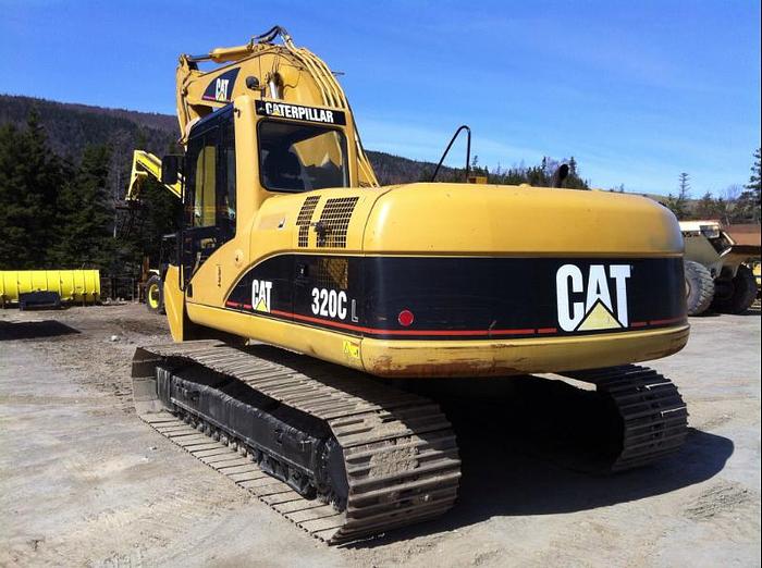 Used 2005 CATERPILLAR 320C L - EXCAVATORS