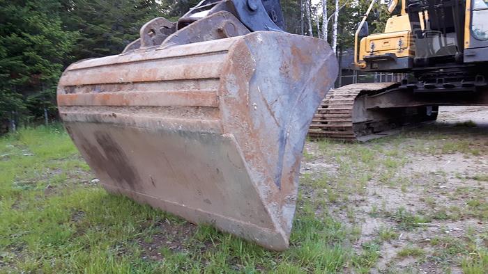 Used 2007 VOLVO EC210B LC - EXCAVATORS