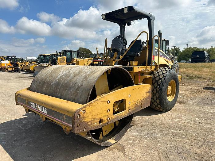 Used 2005 CATERPILLAR CS563E(CNG) - COMPACTORS