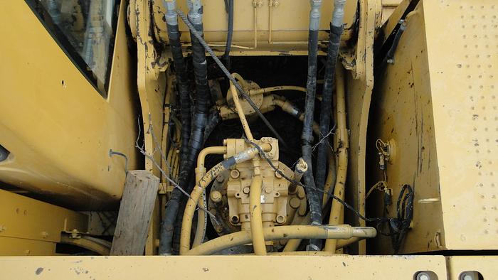 Used 2006 CATERPILLAR 320CL - EXCAVATORS