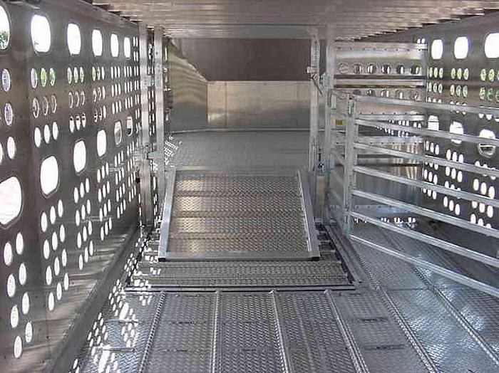 Used MERRITT 52 FT BY 102 - LIVESTOCK