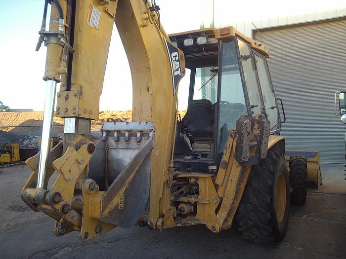 Used 2001 CATERPILLAR 420D - BACKHOES