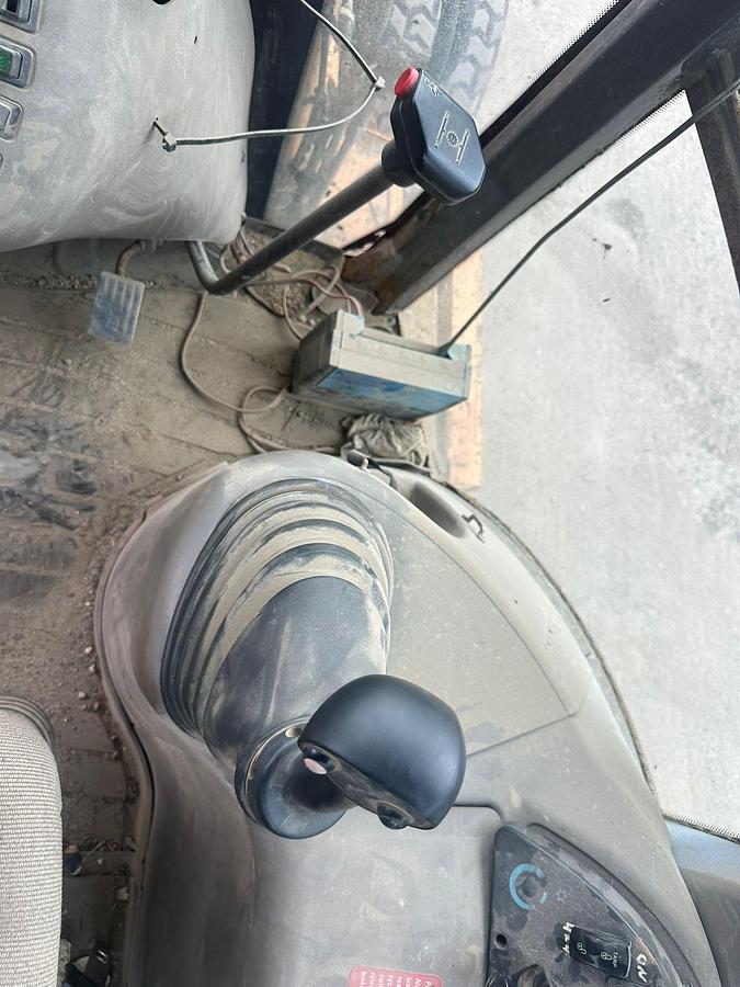 Used 2005 CASE 580 M