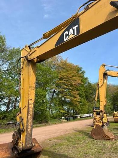 Used 2001 CATERPILLAR M312 - EXCAVATORS