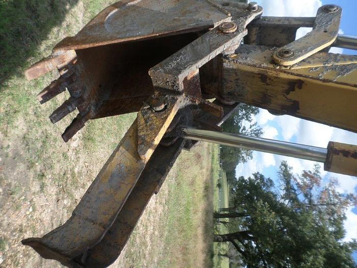 Used CATERPILLAR 416B - BACKHOES